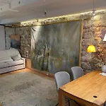 Eleusis-paris 아파트 *